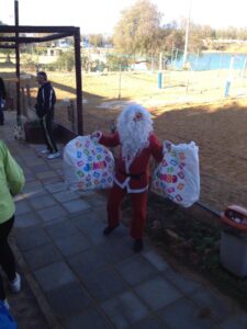 1503838_10201494316256158_1727836123_n