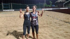 15227888_10210710160926163_725328497_n