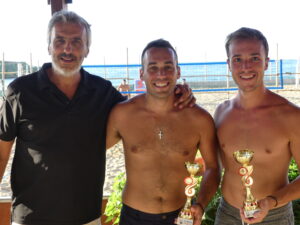 Οι νικητές του SYNKA Beach Volley Tournament 2019 - Κόλα / Γιαννόπουλος στο Golden Ανδρών , Αντιμισιάρη / Ρηγάκου στο Golden Γυναικών , και Φιλλίπου / Φιλοκώστας στο Silver Ανδρών. 9