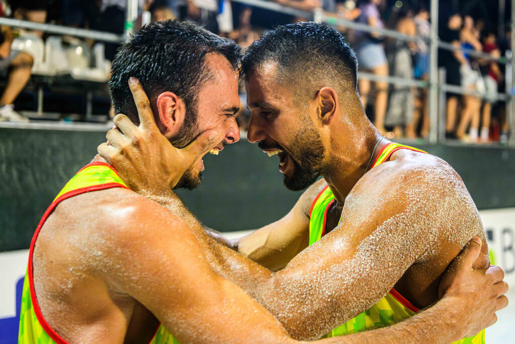 Πρωταθλητές Ελλάδας οι Κόλα / Σιδερής 1